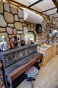 Qilimcha's Guest House - 196