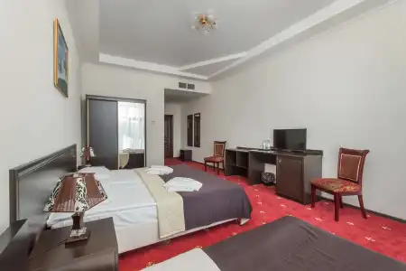Roomp Mano - 16