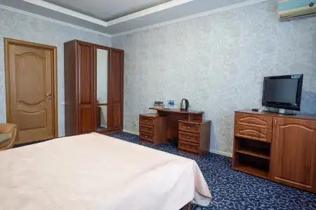 Azaliya Na Narimanova - 104