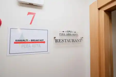 Pera Arya - 37