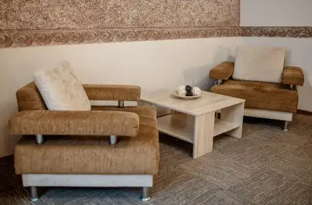 Cronwell Nika Centr - 85