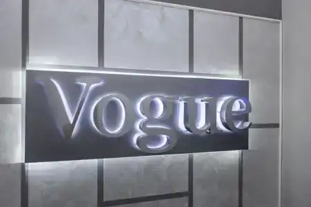 Vogue - 11