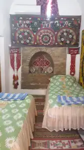 MEKHTAR CARAVAN SARAI XIX - 4