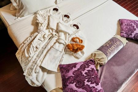 Majestic Boutique DeLuxe - 32
