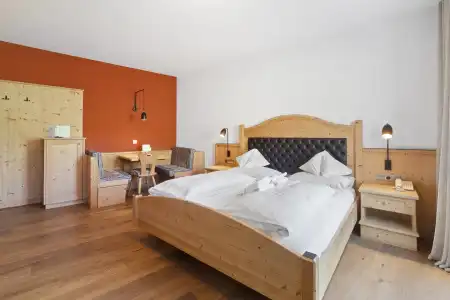 Sonus Alpis - Adults Only - 30