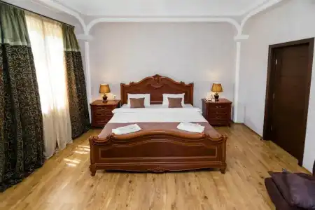 Elia Palace - 31