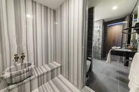 Demiray & Spa - 9