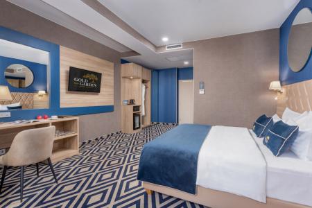 GOLD inn GARDEN - 69