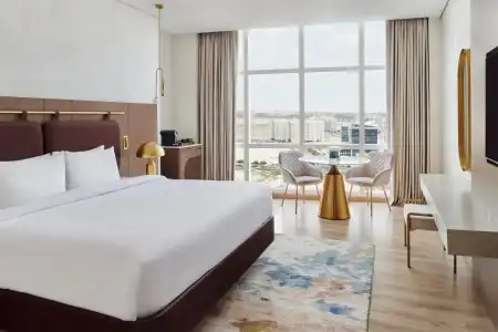 Mövenpick Jumeirah Village Triangle - 3