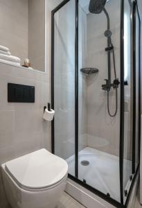 Vash Salut Apart - 156