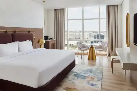 Mövenpick Jumeirah Village Triangle - 37