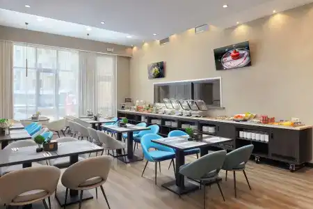 Courtyard by Marriott Nizhny Novgorod City Center - 5