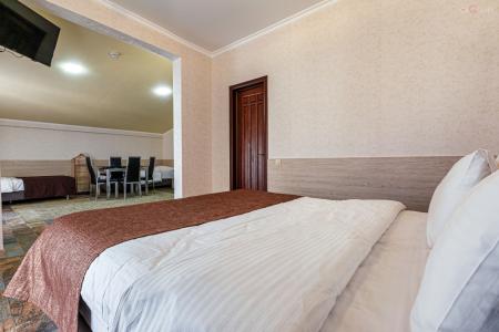 Nochnoy Kvartal - 105