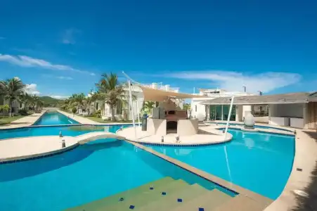 The Oriental Beach Pearl Resort - 3