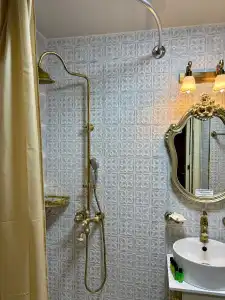 Silver 34 Boutique - 40