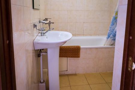 Gostinitsa Zastava - 53