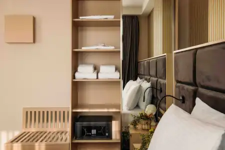 Monday by Dnt Group - 70