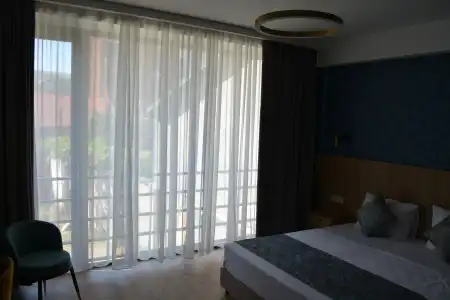 Luxury Avlabar Apartment - 22