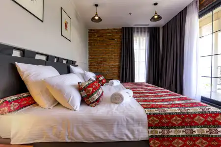 Chateau Artwine - 22