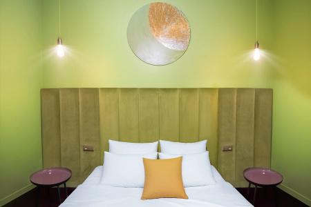 HB Freeze Inn - 21