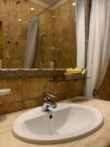 Трезини Арт-отель - 142