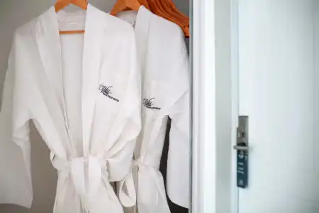 White Boutique and Residences - 35