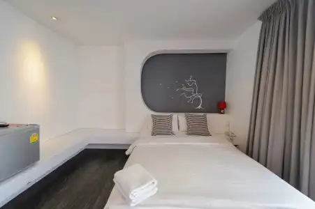 Sukhumvit Beds - 4