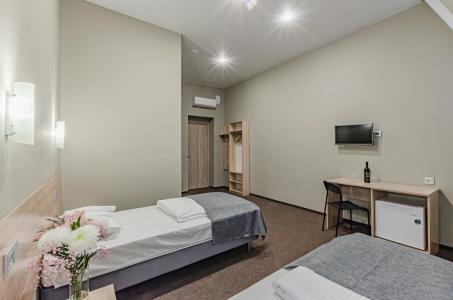 Berison Kamala - 112