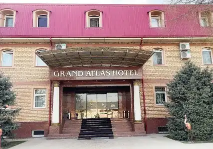 Grand Atlas - 1