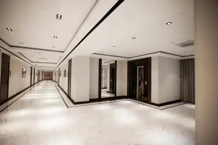 Atour - 2