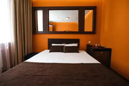 Premium - 6