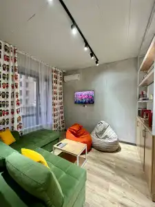 Izzzi Hostel - 8