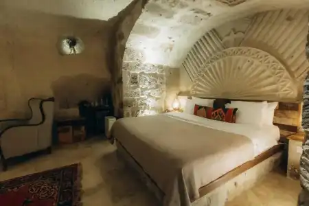 Doda Artisanal Cave +14 adults only - 46