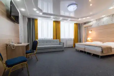 Pyaterochka Lyuks - 102