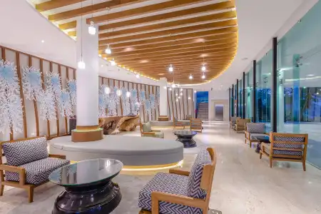 Wyndham Grand Phuket Kalim Bay - 6