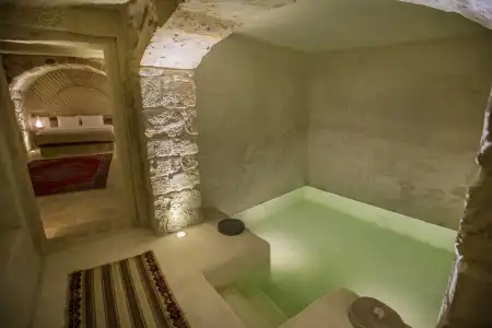 Doda Artisanal Cave +14 adults only - 15