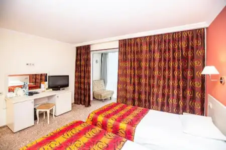 Alex Resort & Spa - 4