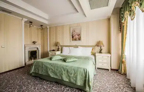 Hotel - 47