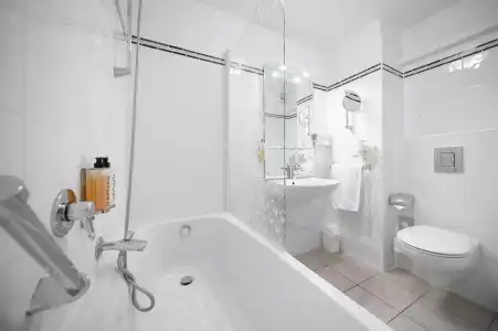 Bellevue Park Riga with Free Parking - 51