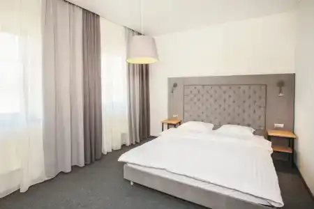 U Medovogo Mosta - 13