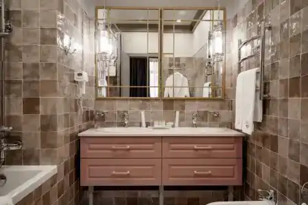 Suleiman Palace - 103