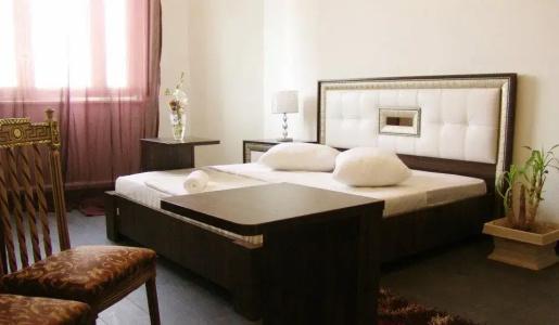 Grand Royal - 1