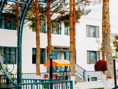 Karvan Sanatorium Naftalan - 5