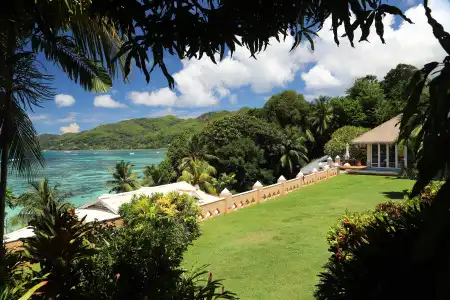 Au Fond de Mer View - 1