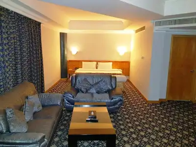 Phoenicia Tower&Spa - 36