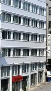 Divani Ali - 1