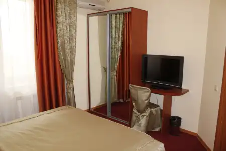 Tsentralny EuroHotel - 38