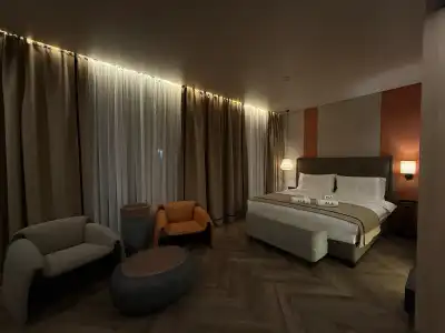 Ala Boutique - 41