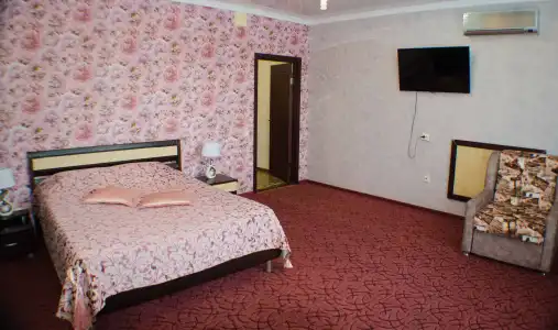 Viktoriya - 65