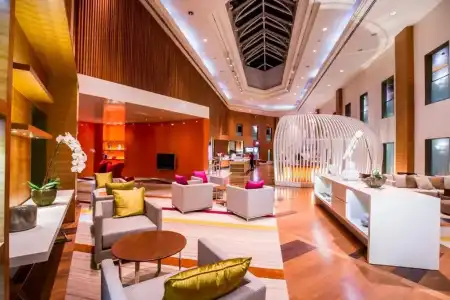 Crowne Plaza BANGKOK LUMPINI PARK by IHG - 3